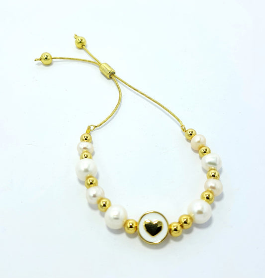 Enamel Heart and Freshwater Pearl Pully Bracelet