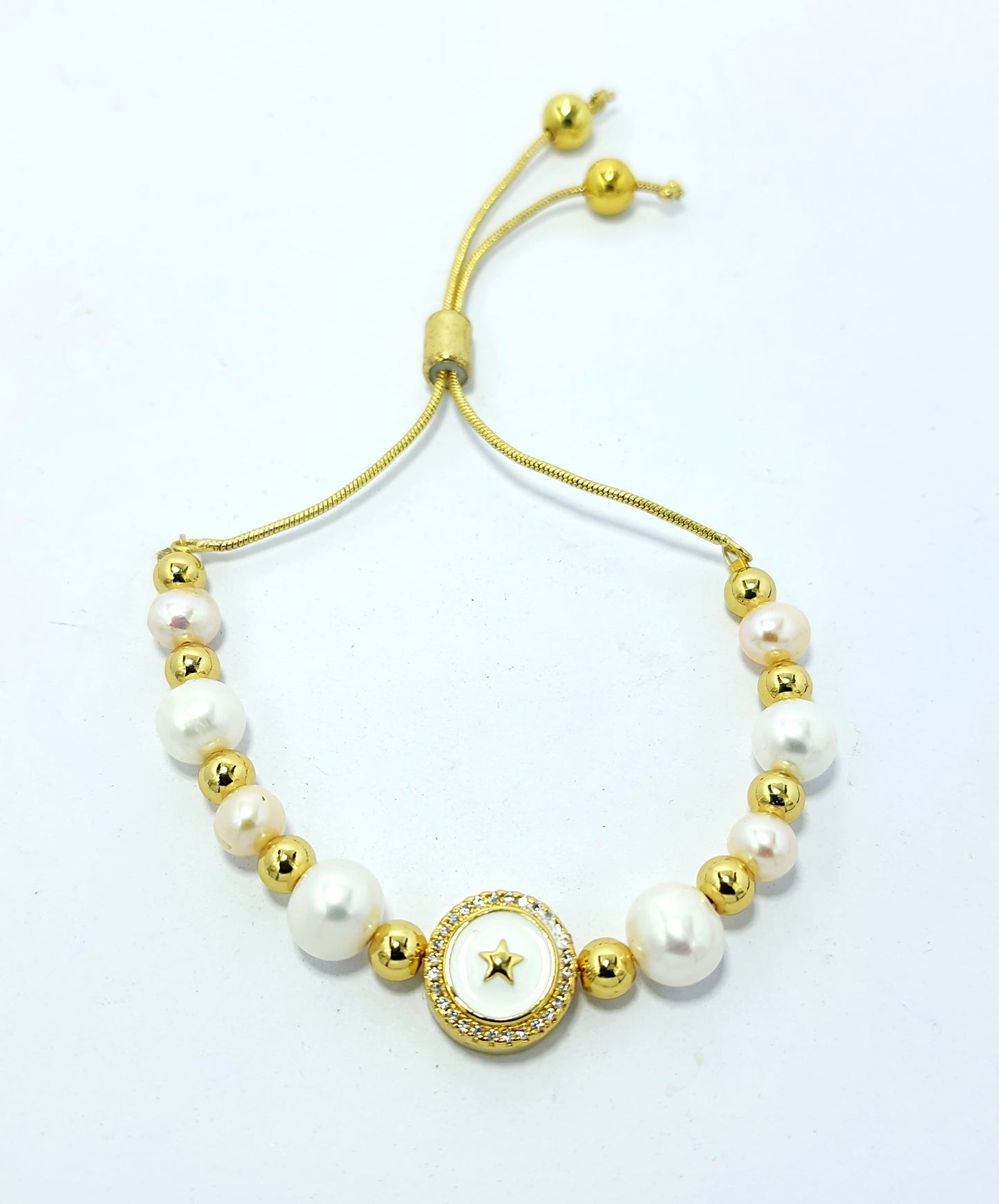 Enamel Star and Freshwater Pearl Pully Bracelet